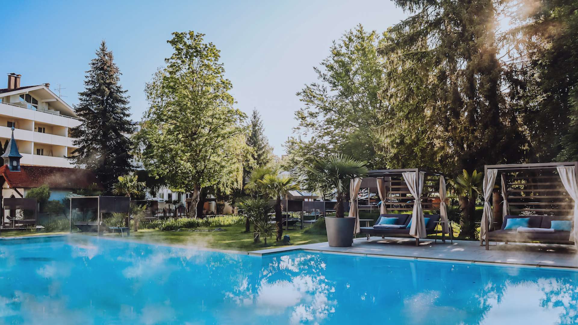 LEADING SPA RESORTS