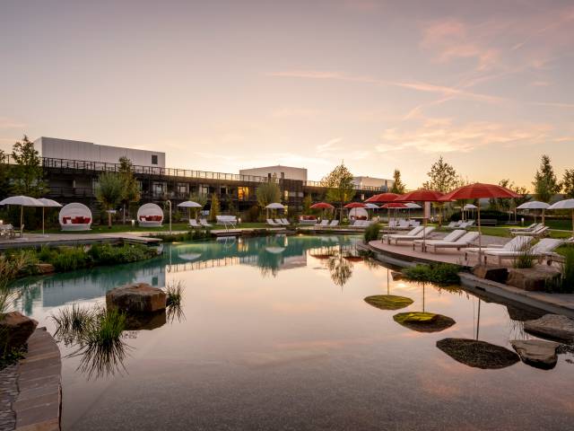 Longevity: A holiday that leaves a lasting impression. Hotel Seezeitlodge on Lake Bostal in Saarland - 