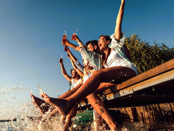 Single & Friends Vacation in Austria: Experience Hotel AVIVA in Upper Austria Thumbnail