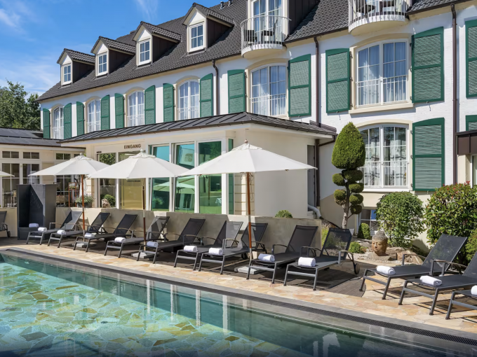 Longevity Hotel in Germany: Healthy Aging and Wellness at Lifestyle Resort Zum Kurfürsten Thumbnail