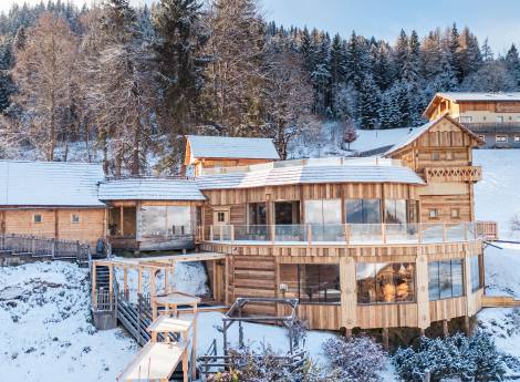 The nature and wellness hotel Höflehner opens a brand new yoga house symbolic picture