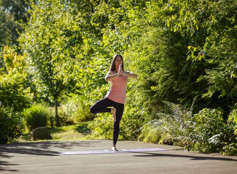 Mehr als nur Bewegung: Yoga im Spirit & SPA Birkenhof am Elfenhain Symbolfoto