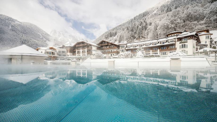 Willkommen im 5 Sterne Superior Hotel in Österreich! Symbolfoto