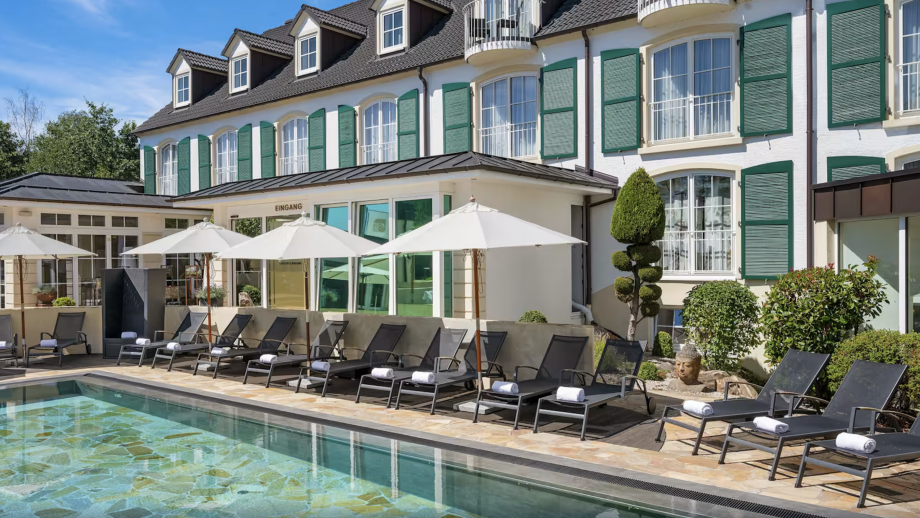 Longevity Hotel in Germany: Healthy Aging and Wellness at Lifestyle Resort Zum Kurfürsten symbolic picture